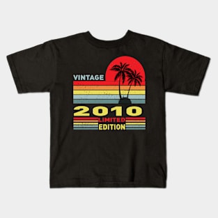 11 Year Old Gifts Vintage 2010 imited Edition Kids T-Shirt